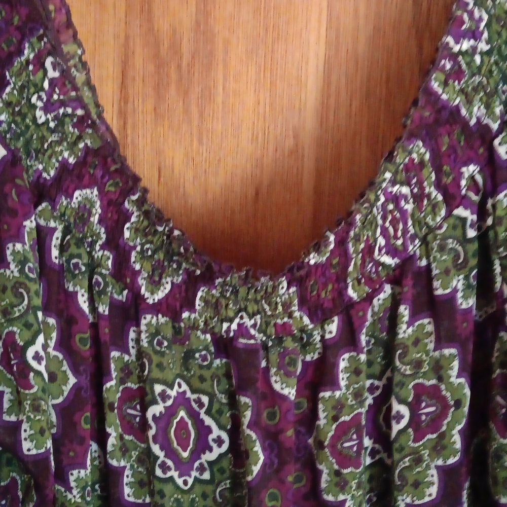 Off Shoulder Blouse - Picture 3 of 4